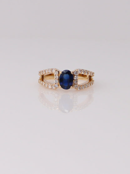 14K Yellow Gold Dark Blue Topaz Diamond Ring