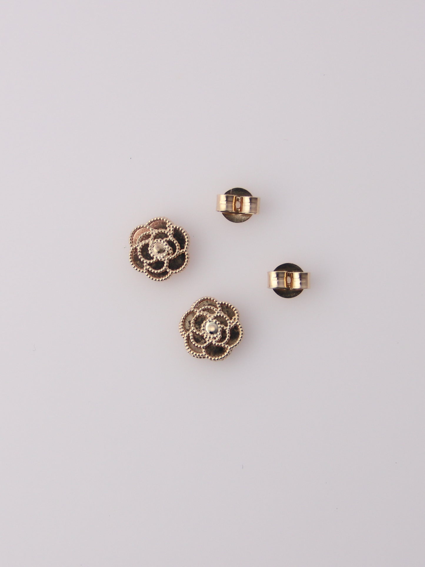 14K Yellow Gold Guiloche Rose Earrings
