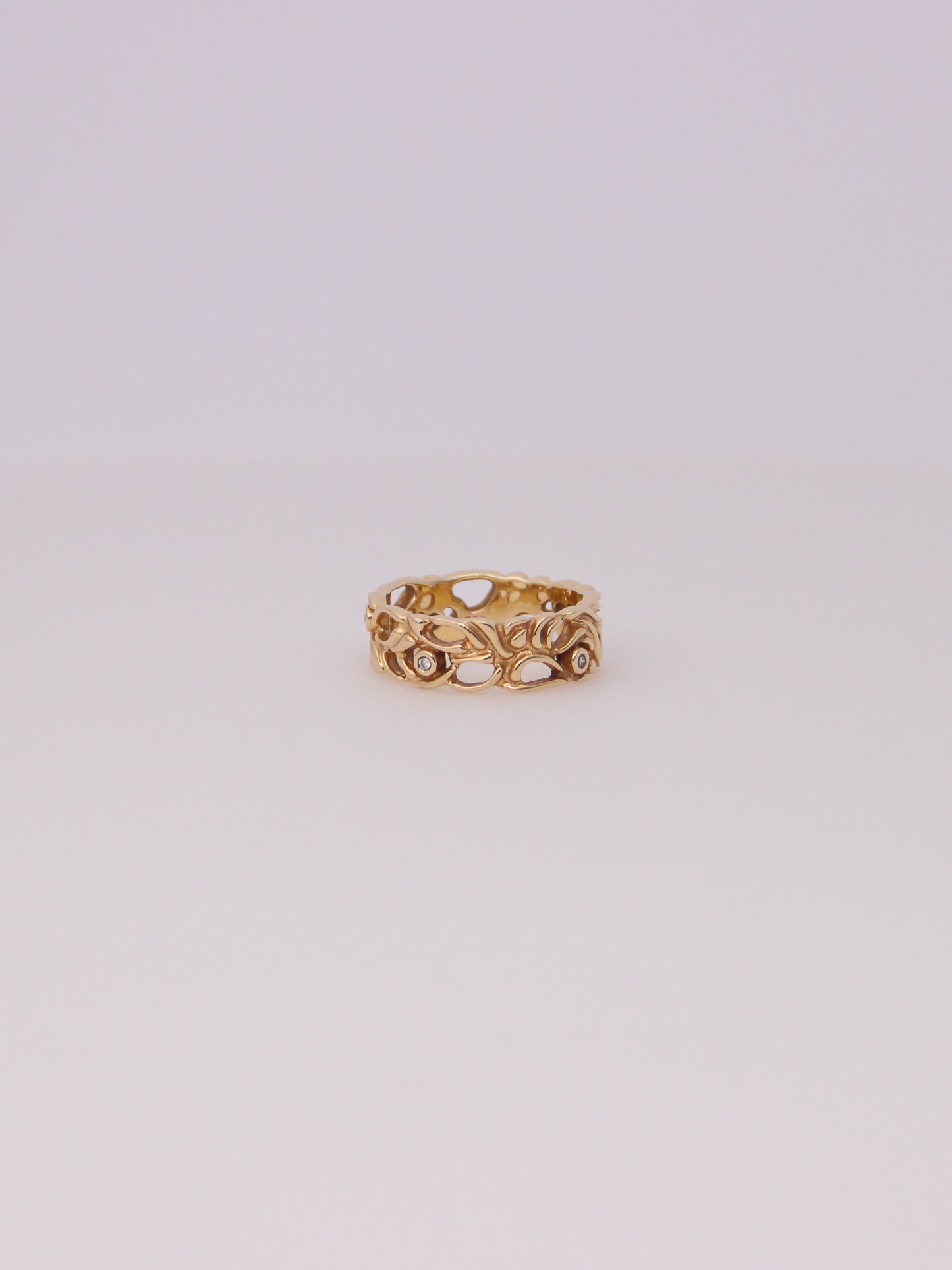 14K Yellow Gold Filigree Diamond Bezel Ring