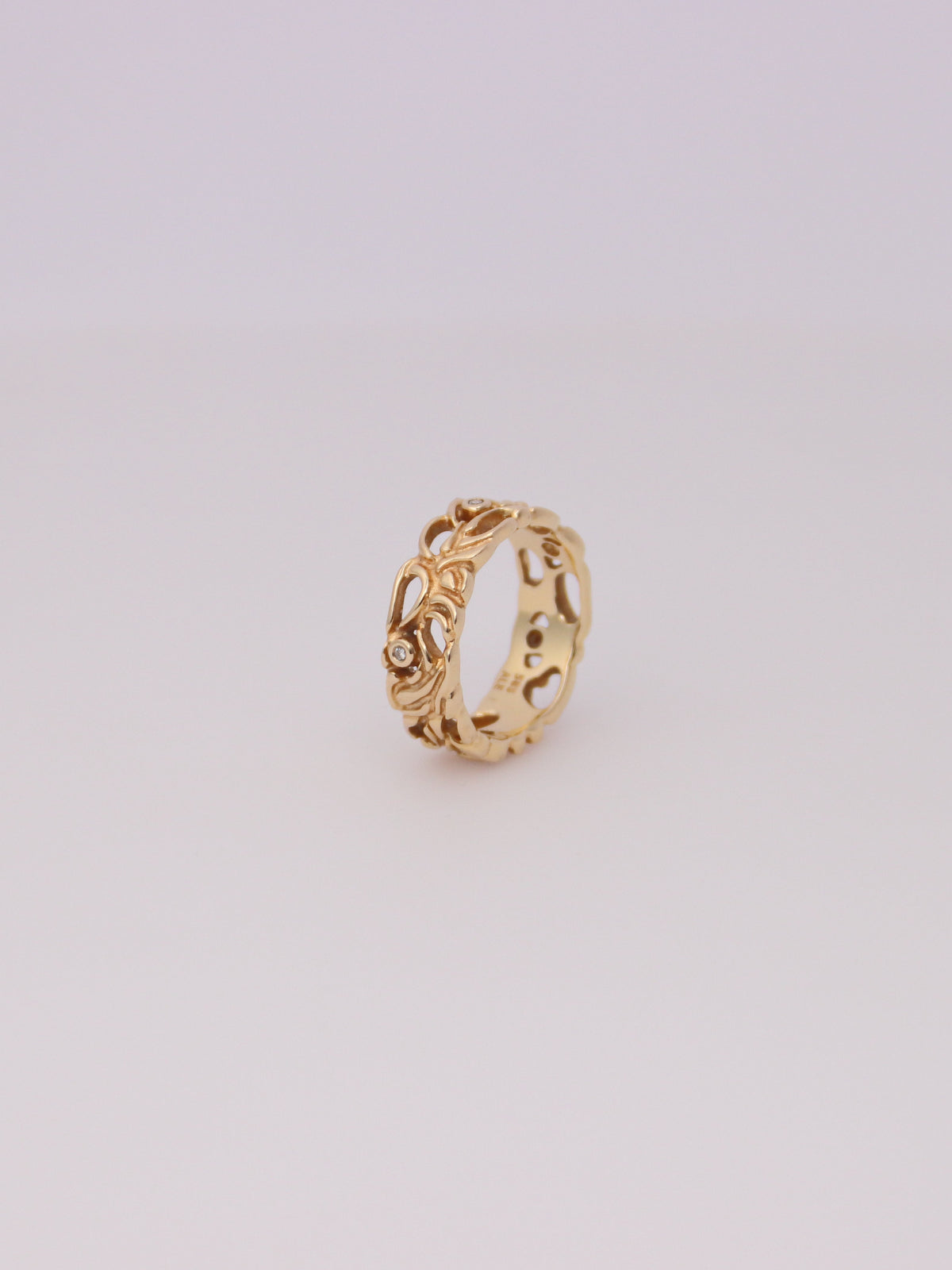 14K Yellow Gold Filigree Diamond Bezel Ring