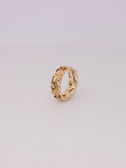 14K Yellow Gold Filigree Diamond Bezel Ring