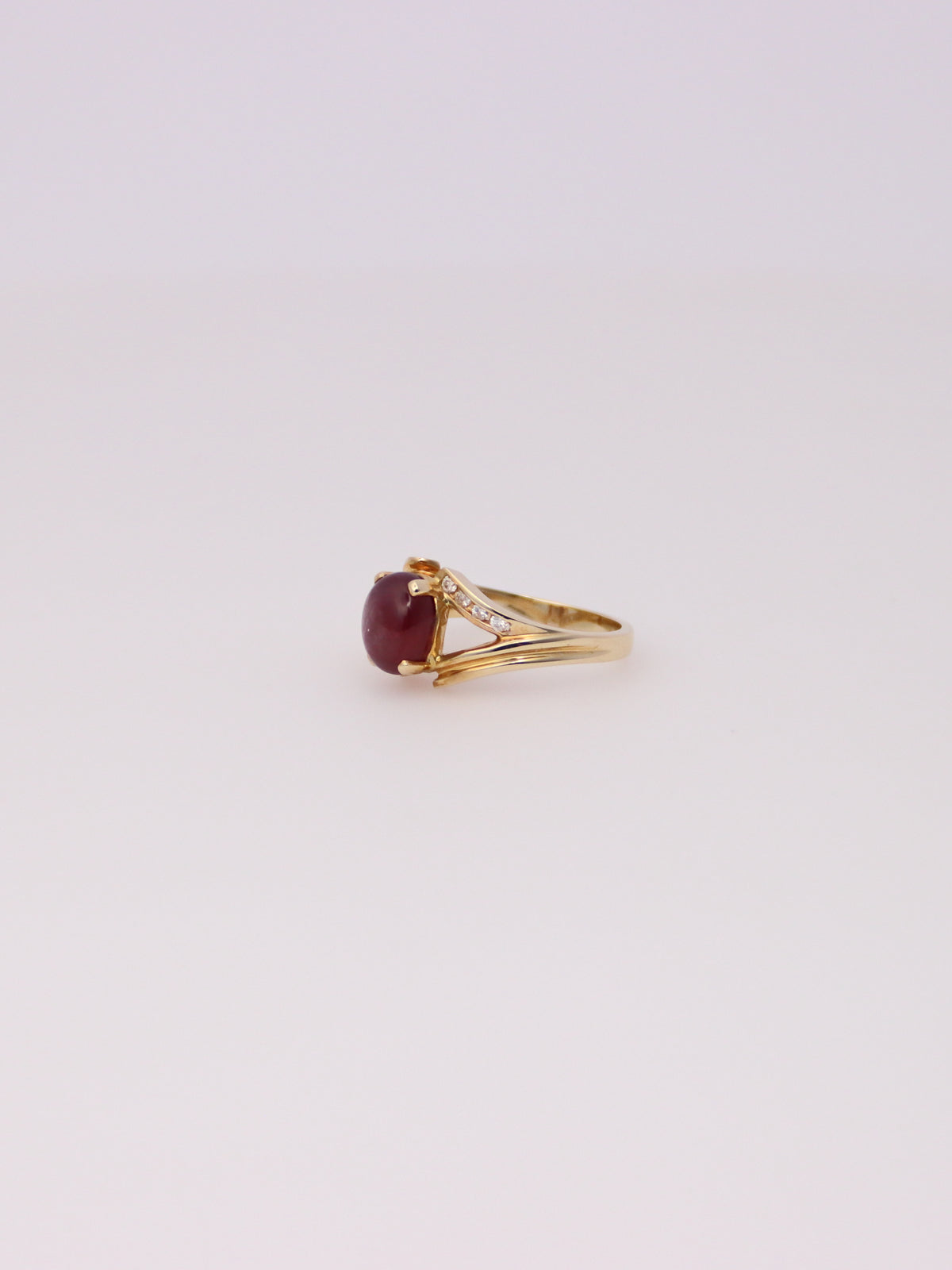 14K Yellow Gold Star Ruby and Diamond Ring