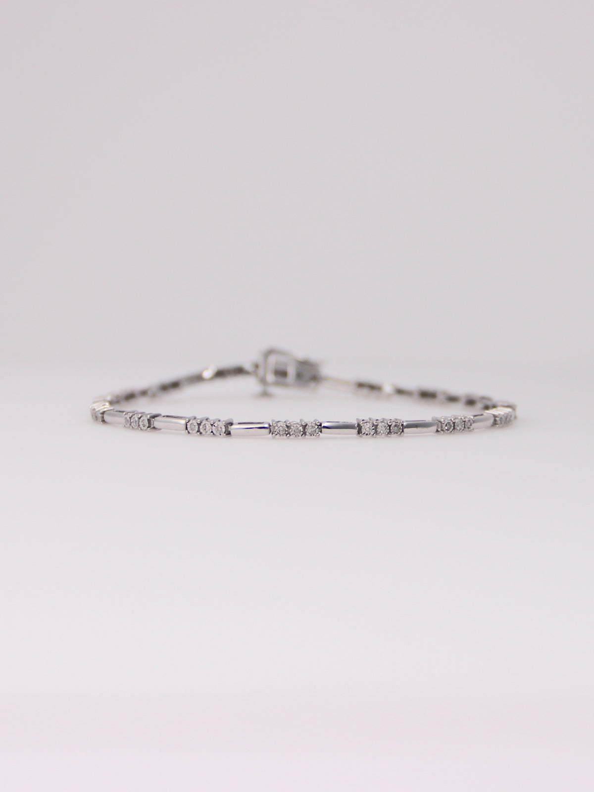 10K White Gold Diamond Link Bracelet