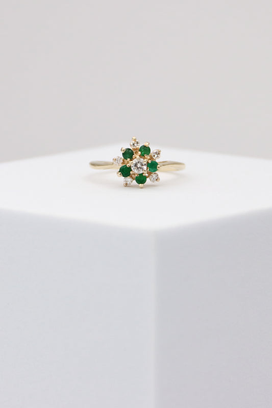 14K Green Stone and Diamond Ring