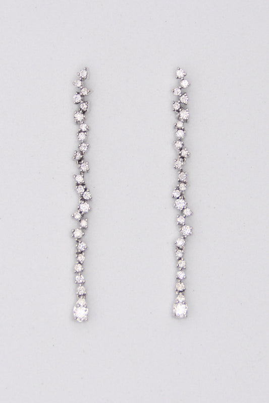 14K White Gold Diamond Drop Earrings