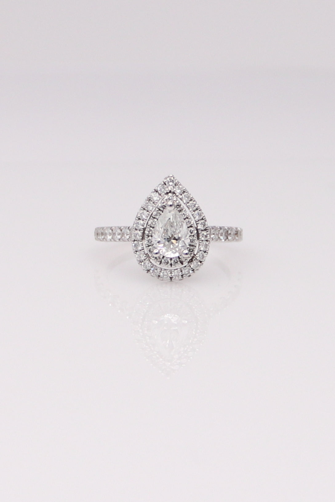 14K White Gold Vera Wang Engagement Ring