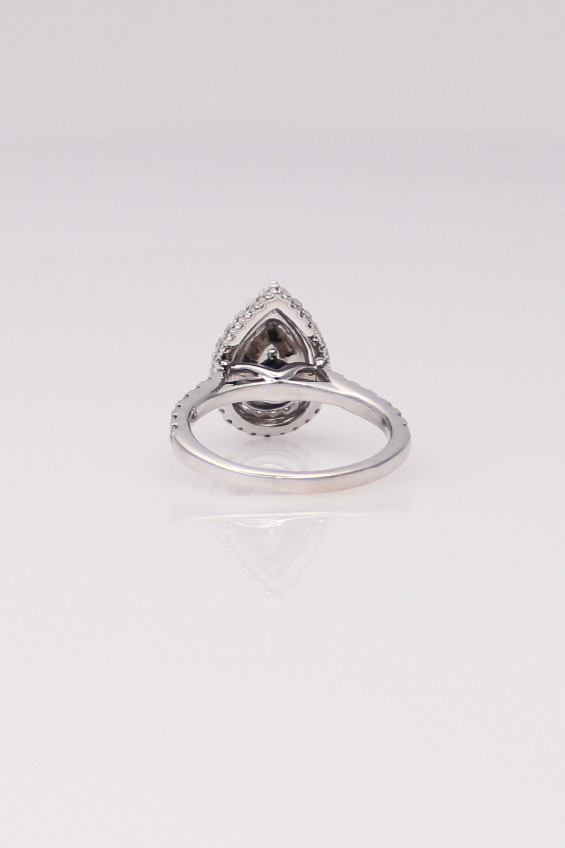 14K White Gold Vera Wang Engagement Ring