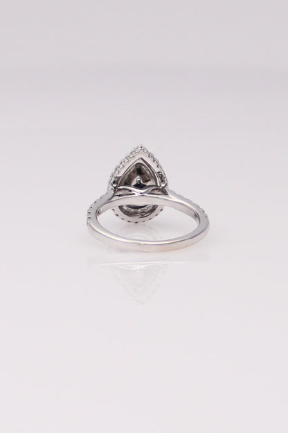 14K White Gold Vera Wang Engagement Ring