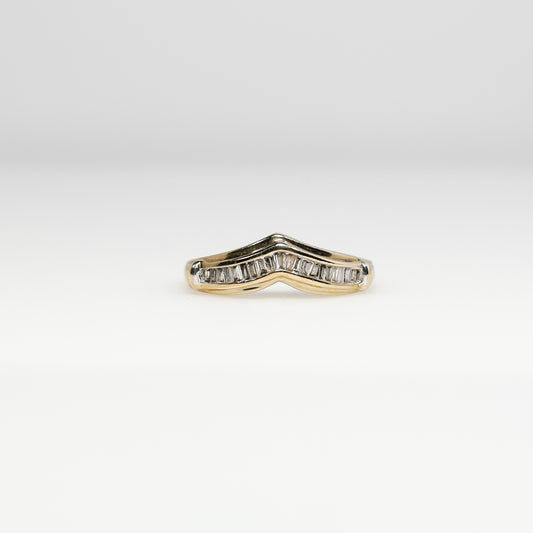 10K Yellow Gold Curved Emerald Diamond Band