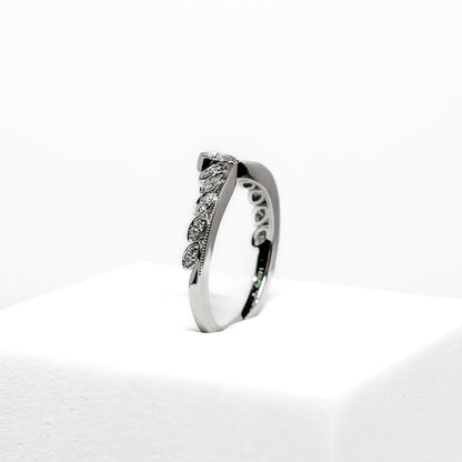 14k White Diamond Crown Ring