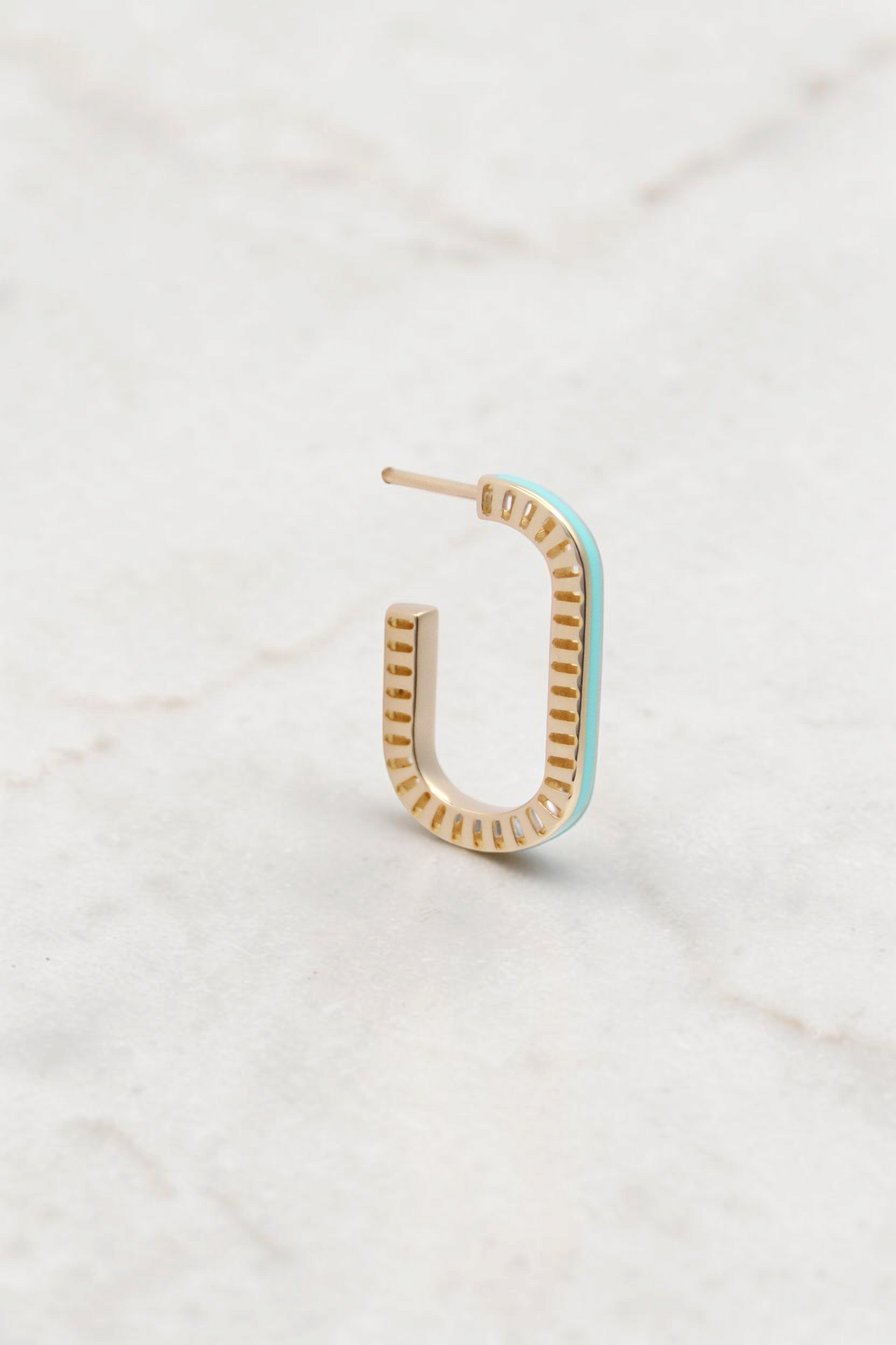 Zafrah 14k solid gold rectangular stud earring with a curved design and vibrant turquoise enamel inlay
