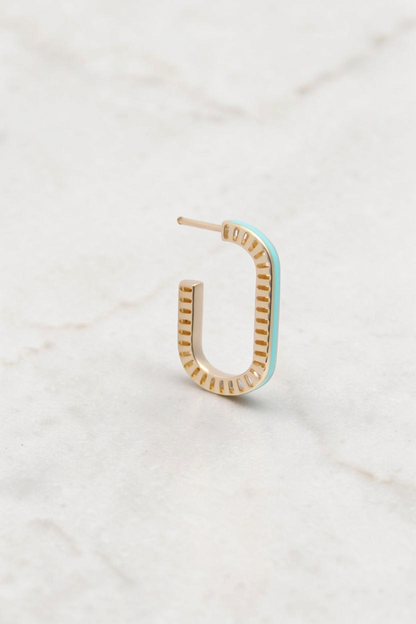 Zafrah 14k solid gold rectangular stud earring with a curved design and vibrant turquoise enamel inlay