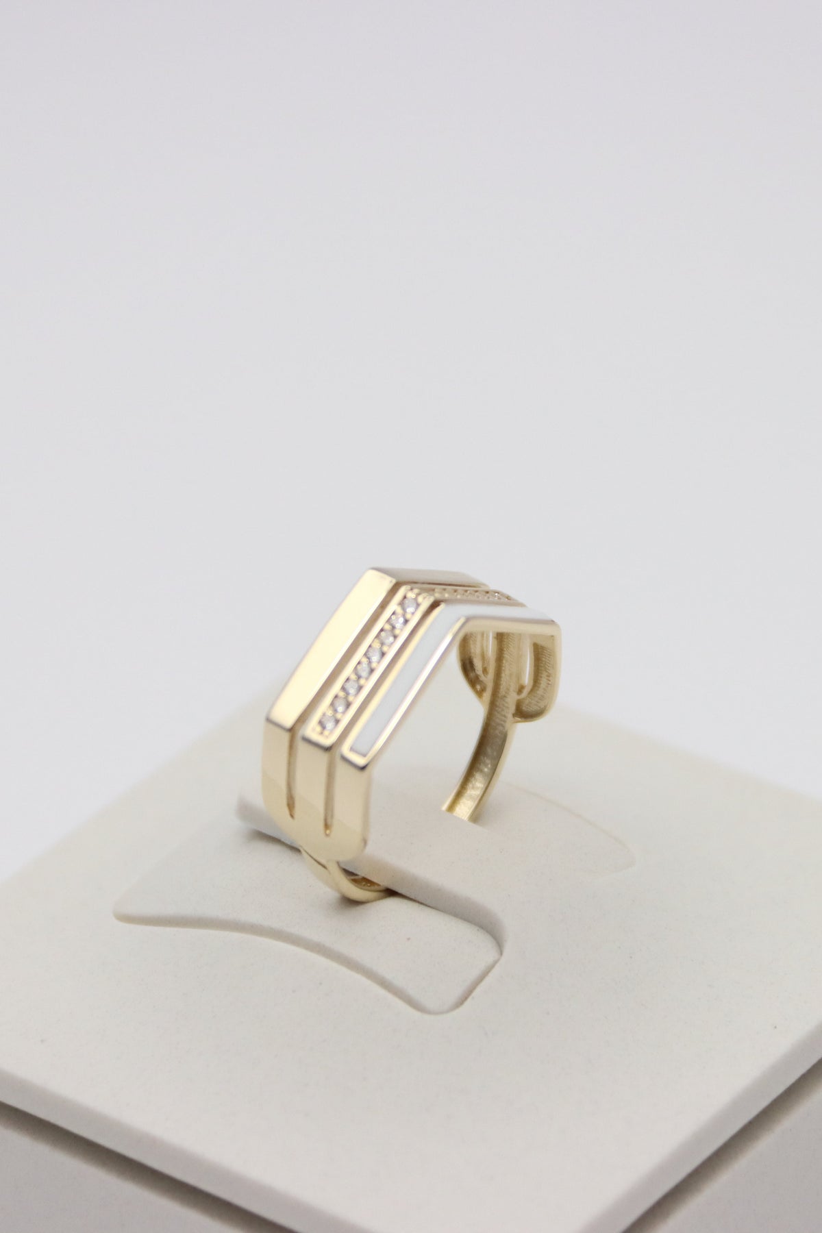 Triple Line Ring