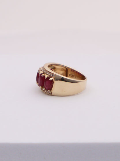 14k Gold Ruby & Diamond Ring