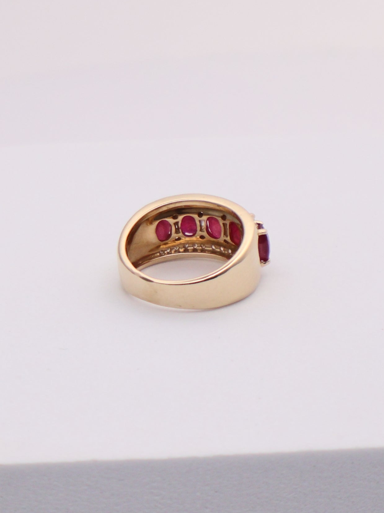 14k Gold Ruby & Diamond Ring