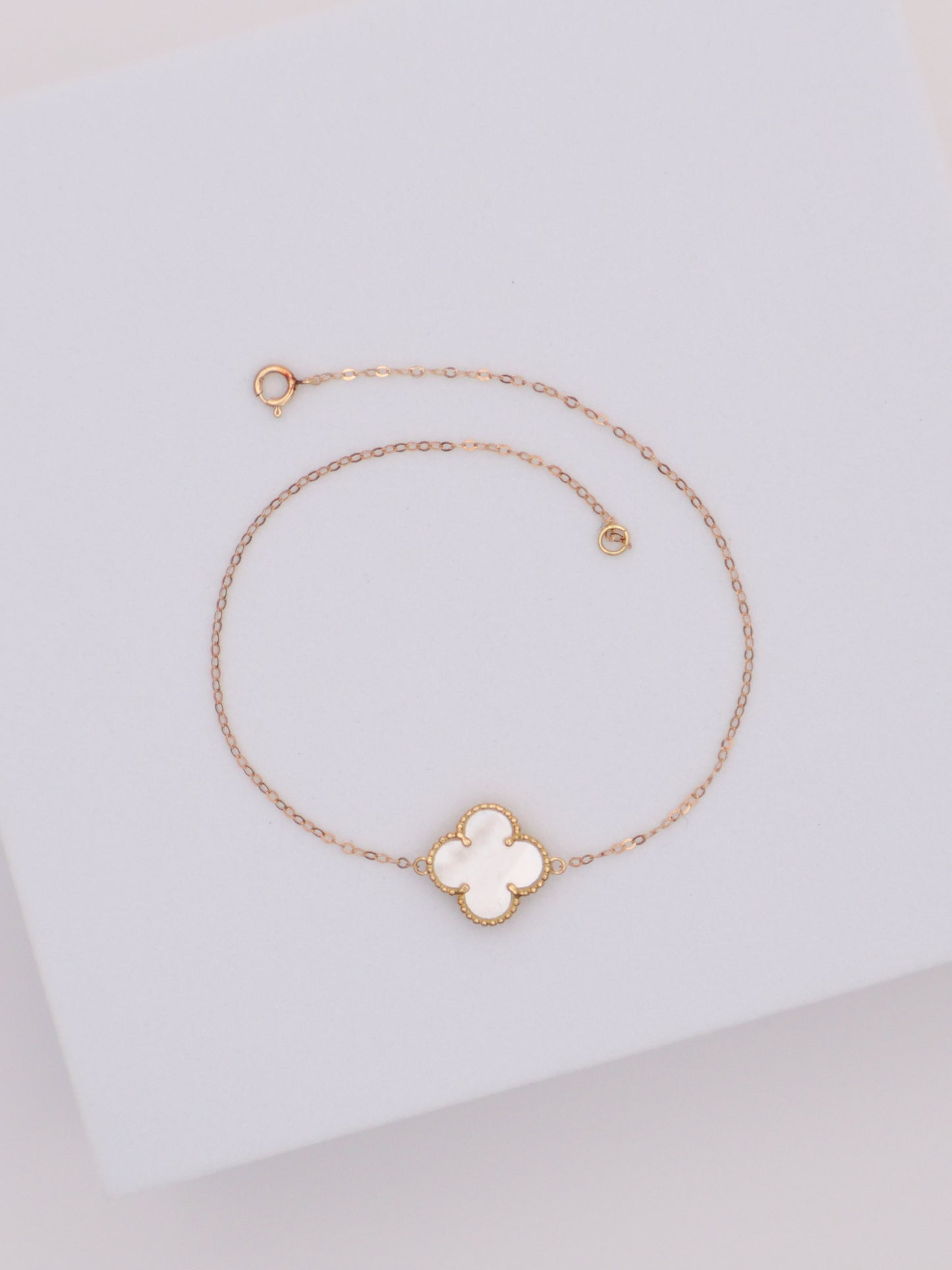 18k Gold White Clover Bracelet