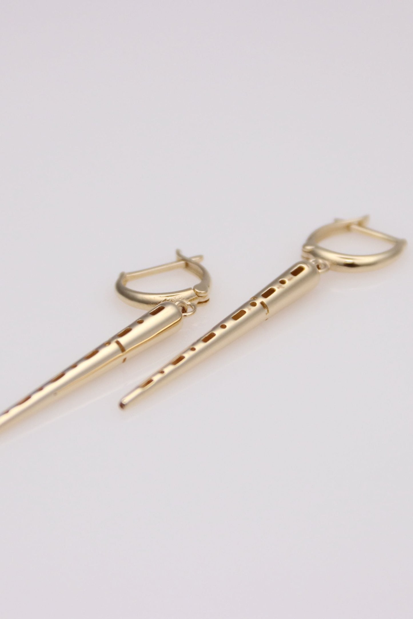 14k Gold Spike Earrings