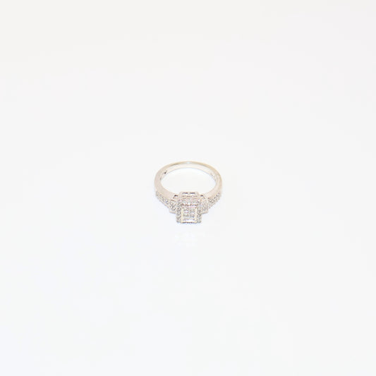 10k WG Diamond Ring