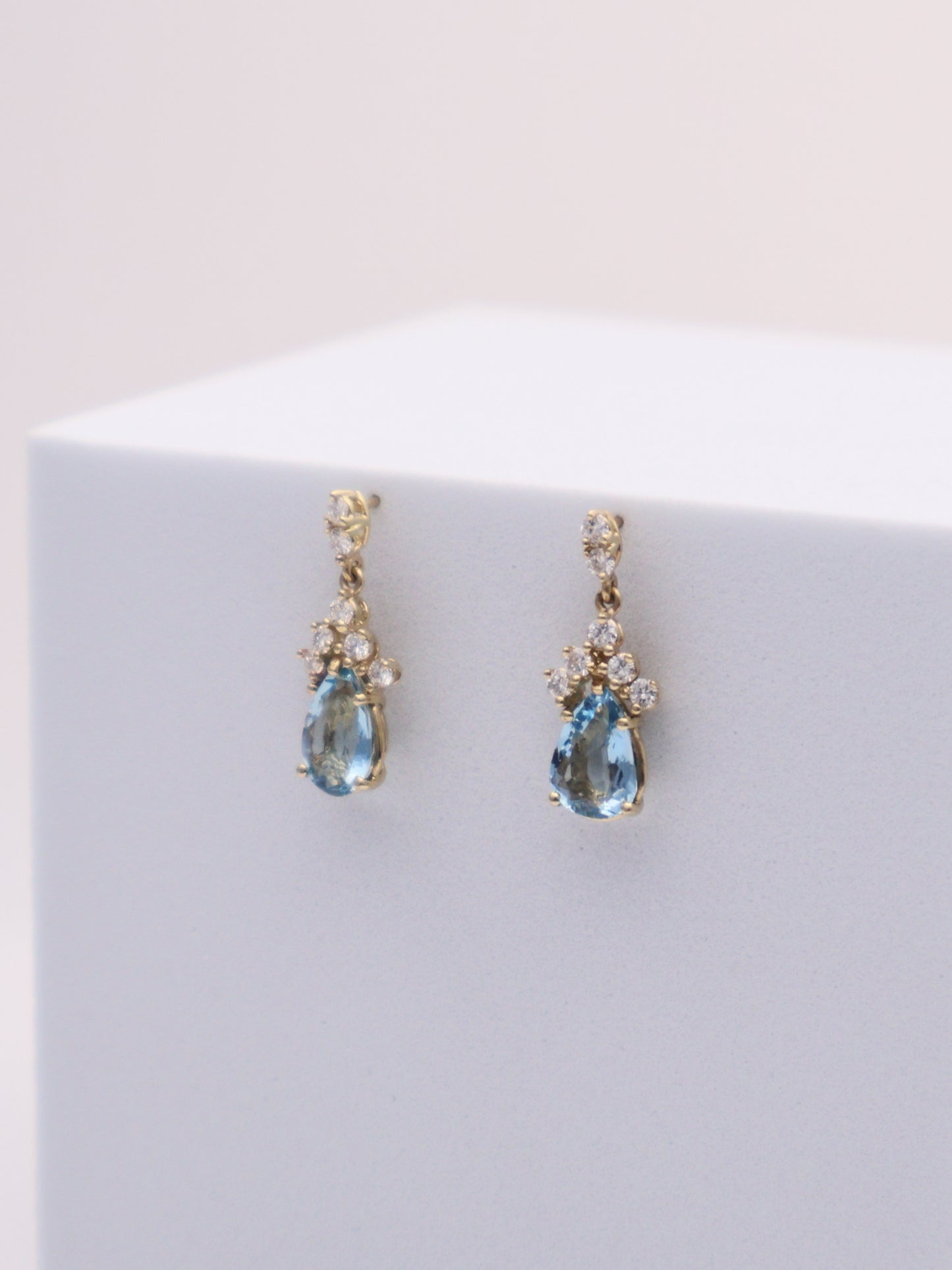 14k Gold Aquamarine & Diamond Earrings