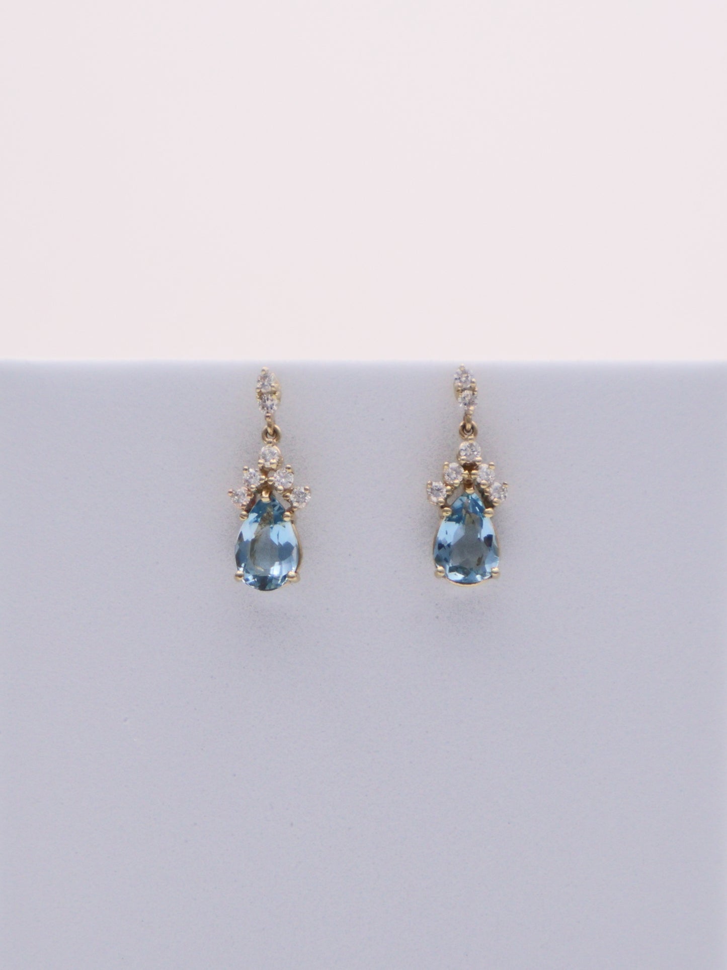 14k Gold Aquamarine & Diamond Earrings