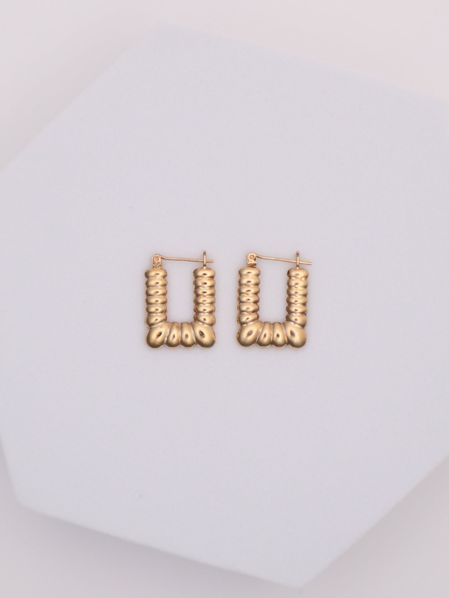 14k Gold Textured Rectangle Hoops