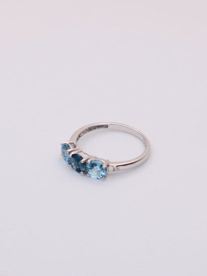 10k White Gold Blue Topaz Ring