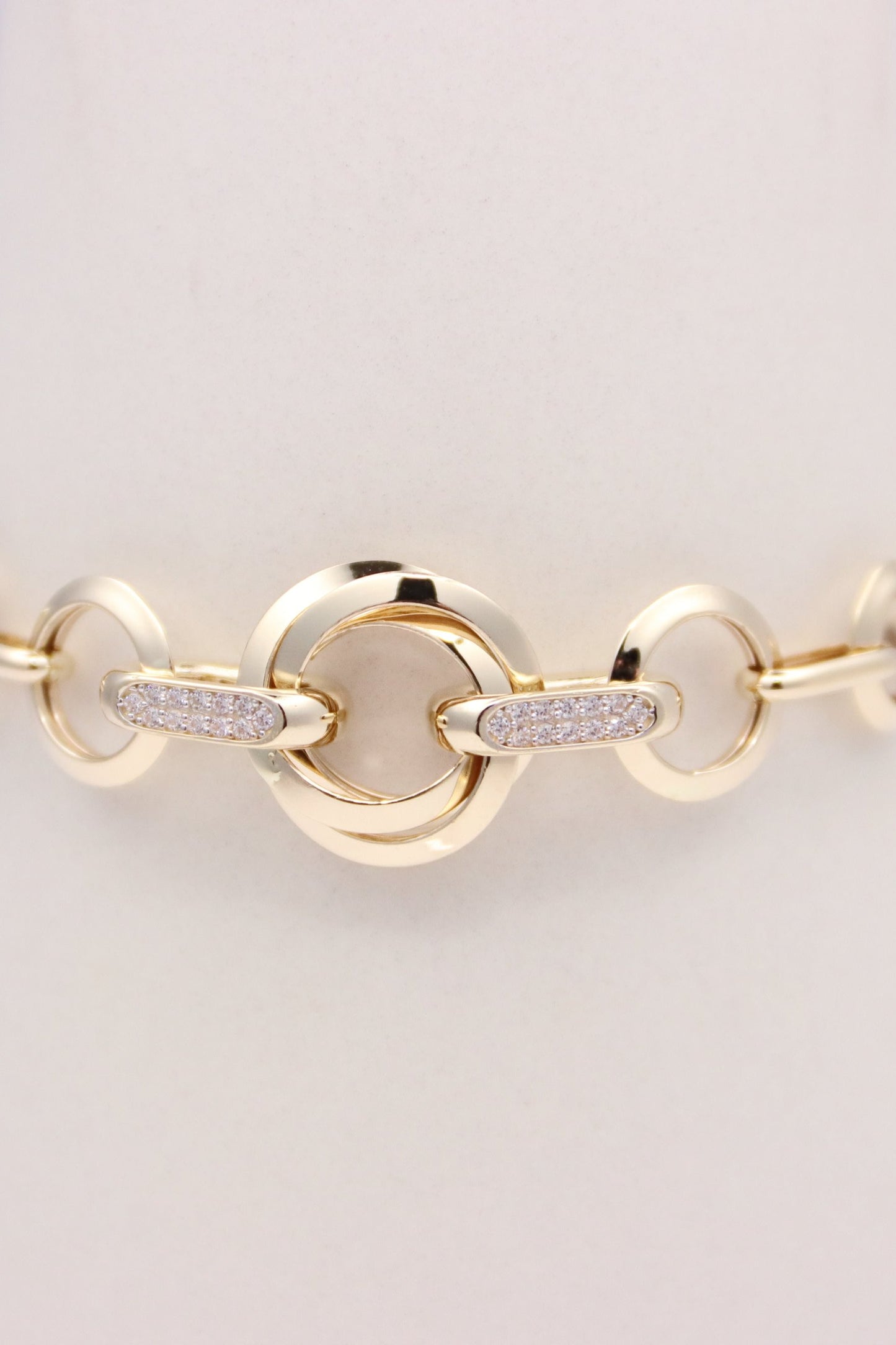 14k Gold Round and Oval Links Bracelet