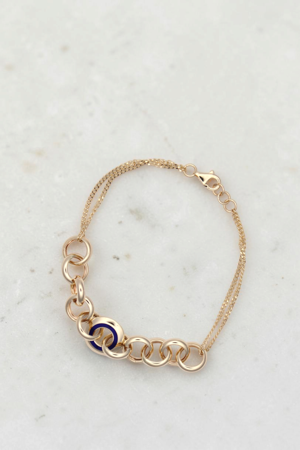 Zafrah 14k solid gold double curb bracelet featuring round links and a central turquoise and blue enamel circle detail