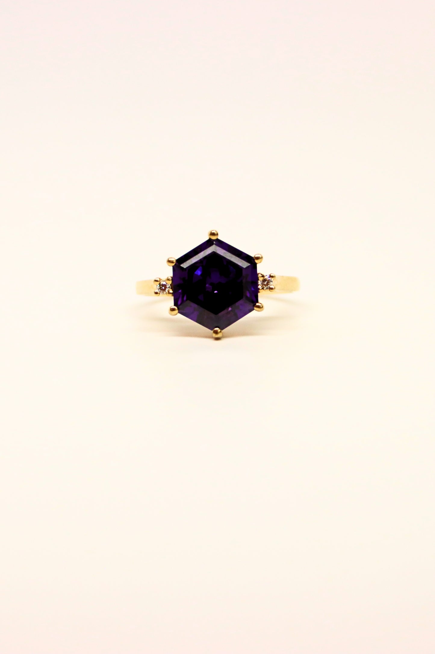 10k Purple Hex Ring