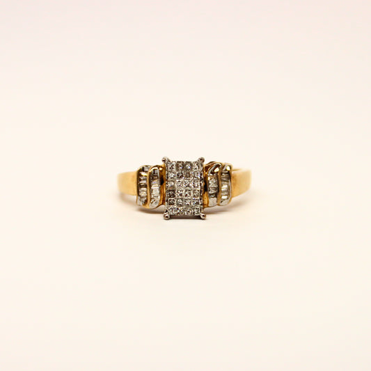 14k Diamond Cluster Ring