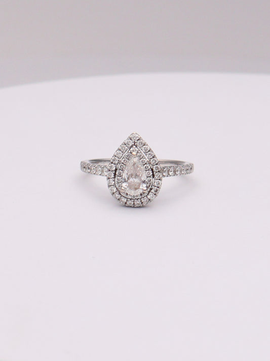 14k Vera Wang White Gold Pear Diamond Ring