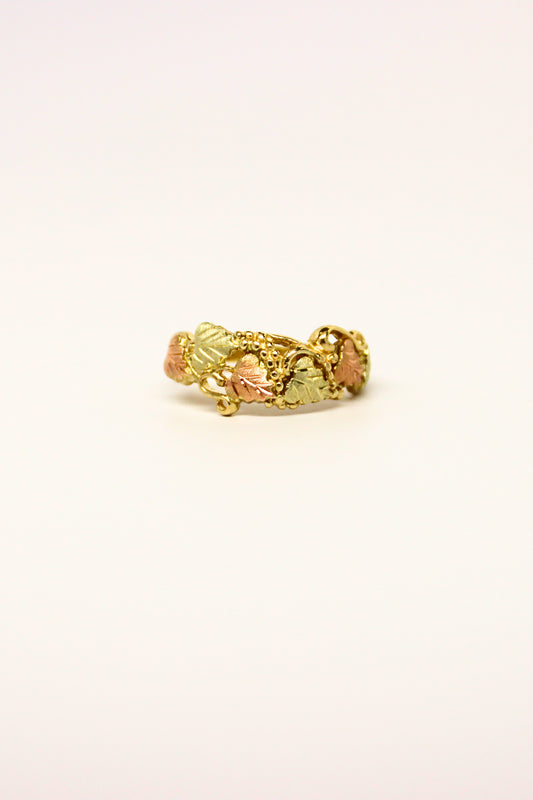 10k Two-Tone Leaf Ring