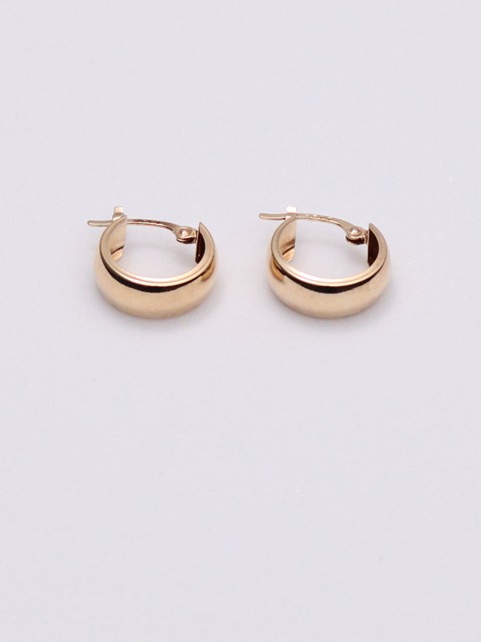 14k Huggie Hoop Earrings