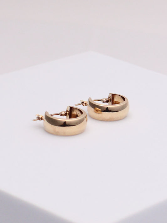 14k Huggie Hoop Earrings