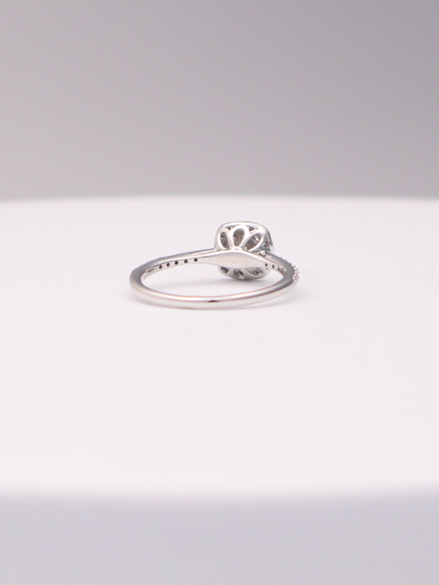 10k WG Diamond Ring