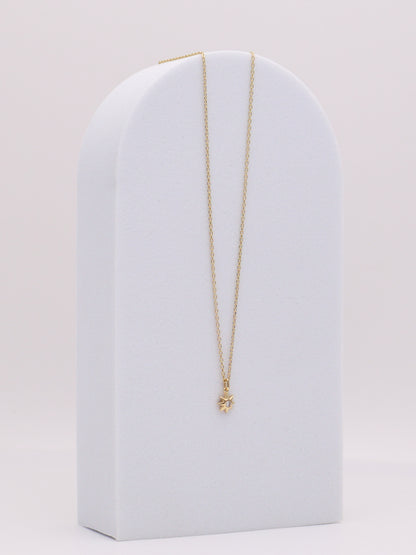 14k Diamond Dainty Star Necklace