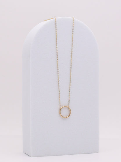 14k Circle Necklace