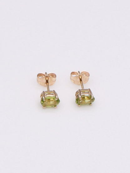 14k Oval Peridot Studs