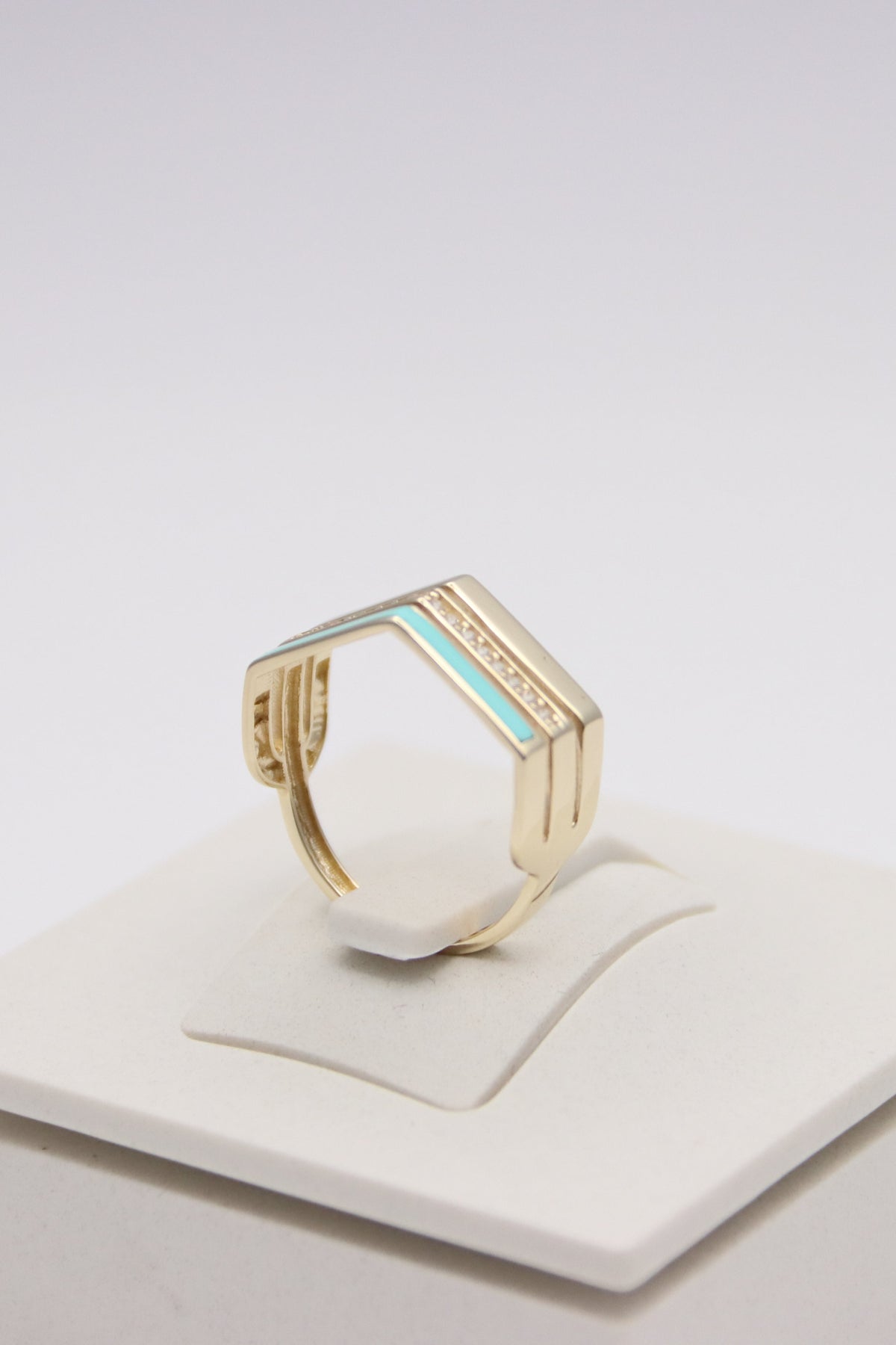 Triple Line Ring