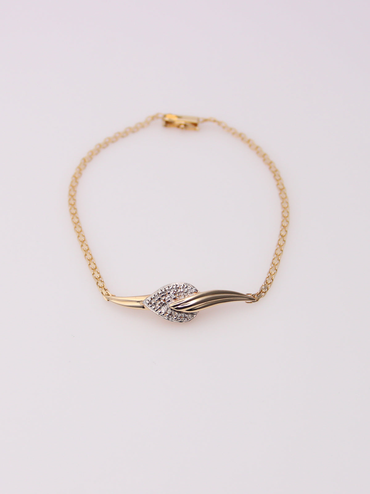 14K Yellow Gold Flat Link Diamond Bracelet