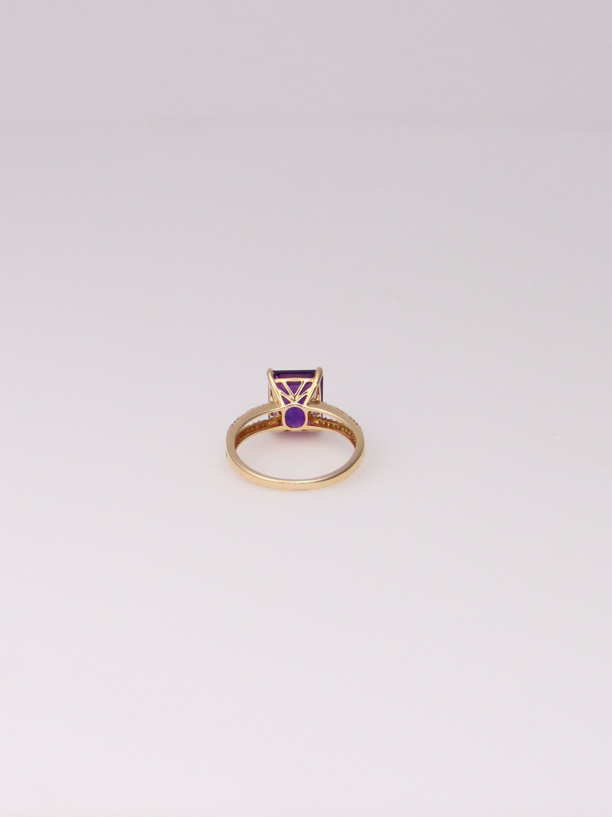 14K Yellow Gold Amethyst and Diamond Ring