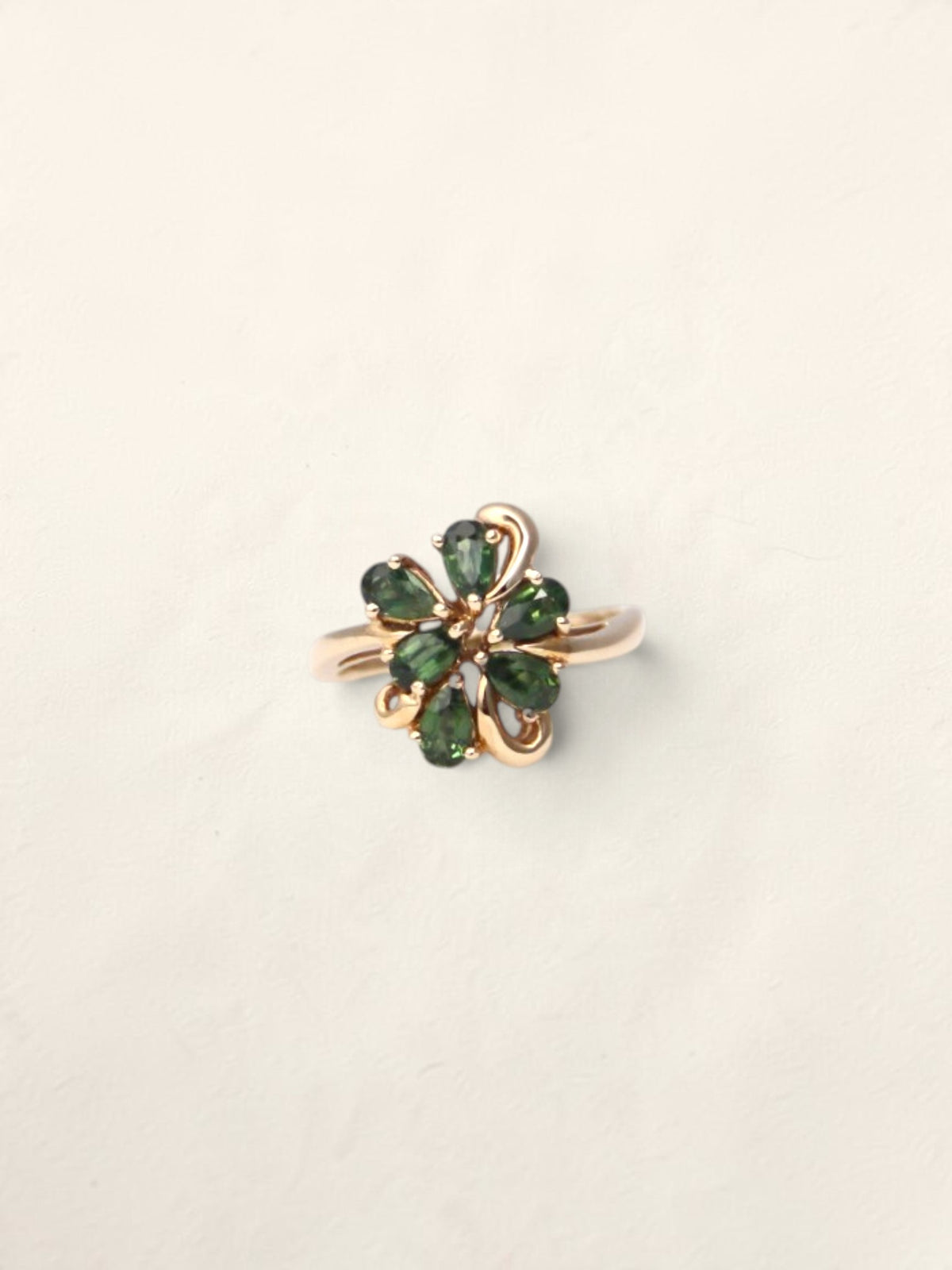 14K Yellow Gold Green Sapphire Cluster Ring