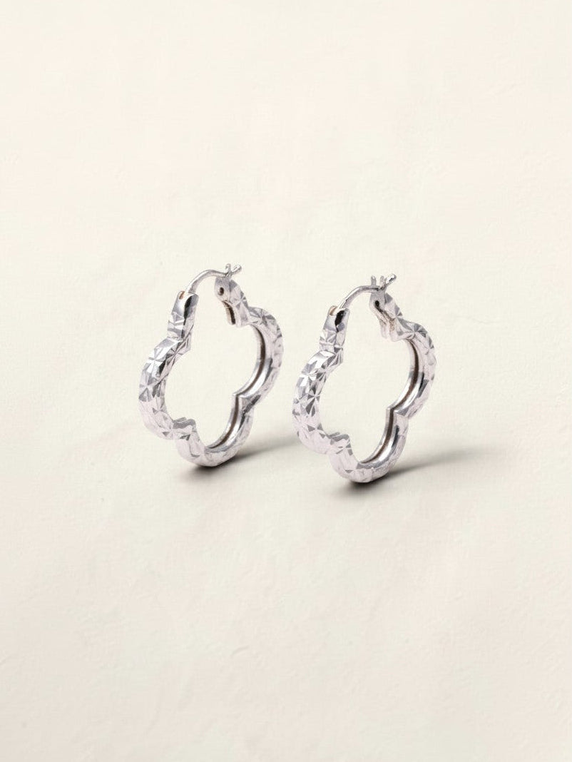 18K White Gold Clover Hoops