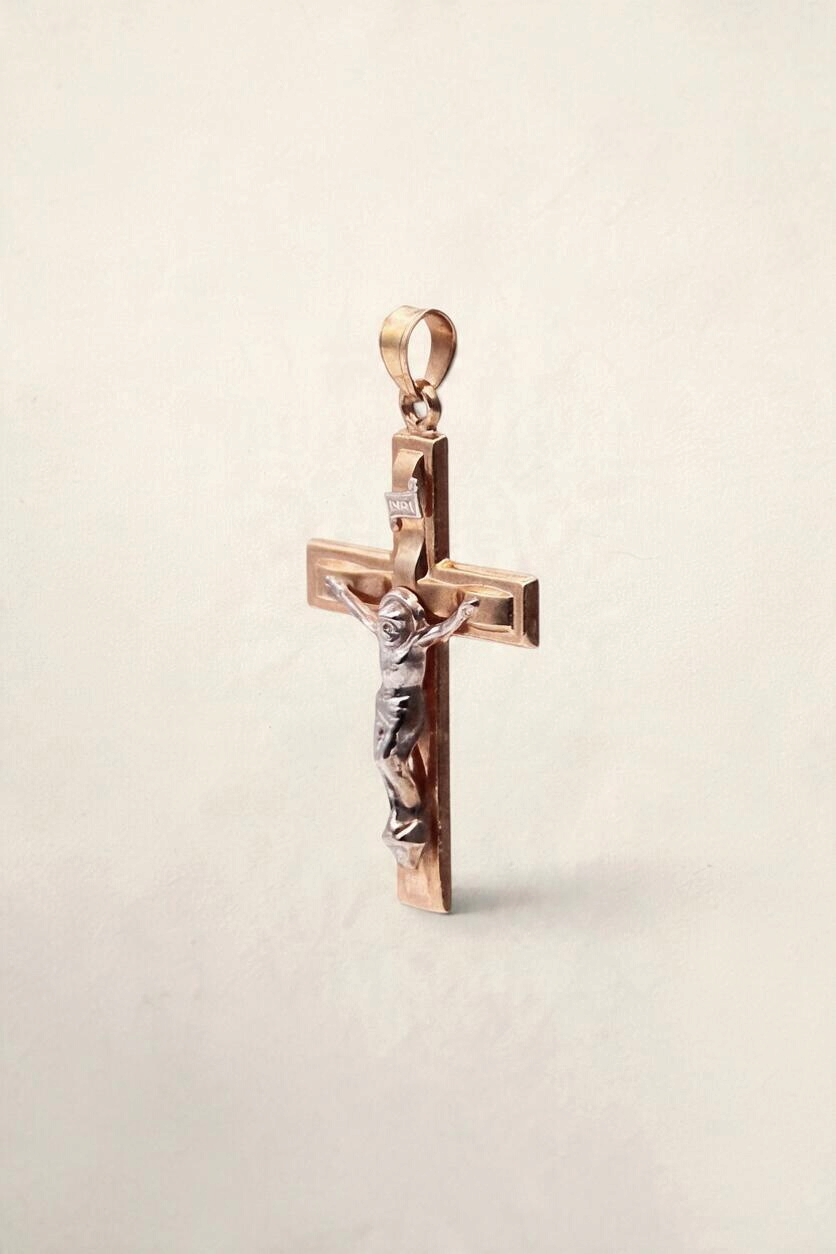 14K Yellow Gold Crucifix Pendant