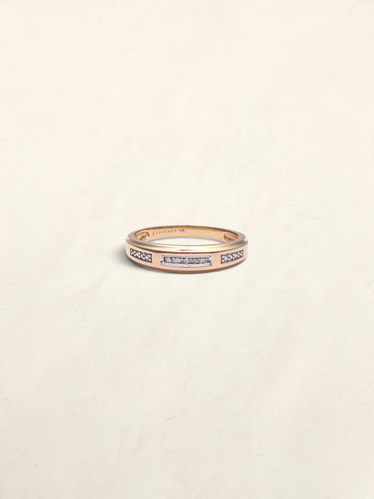10k Diamond Chip Wedding Band