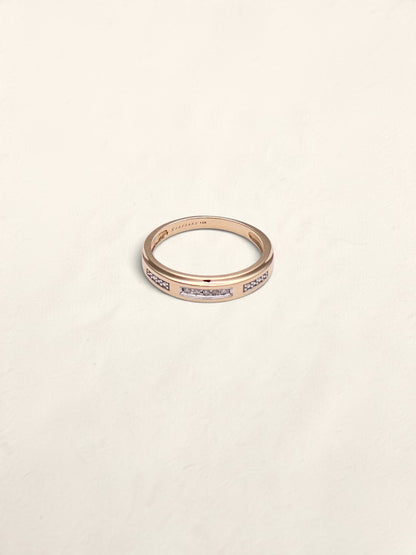 10k Diamond Chip Wedding Band