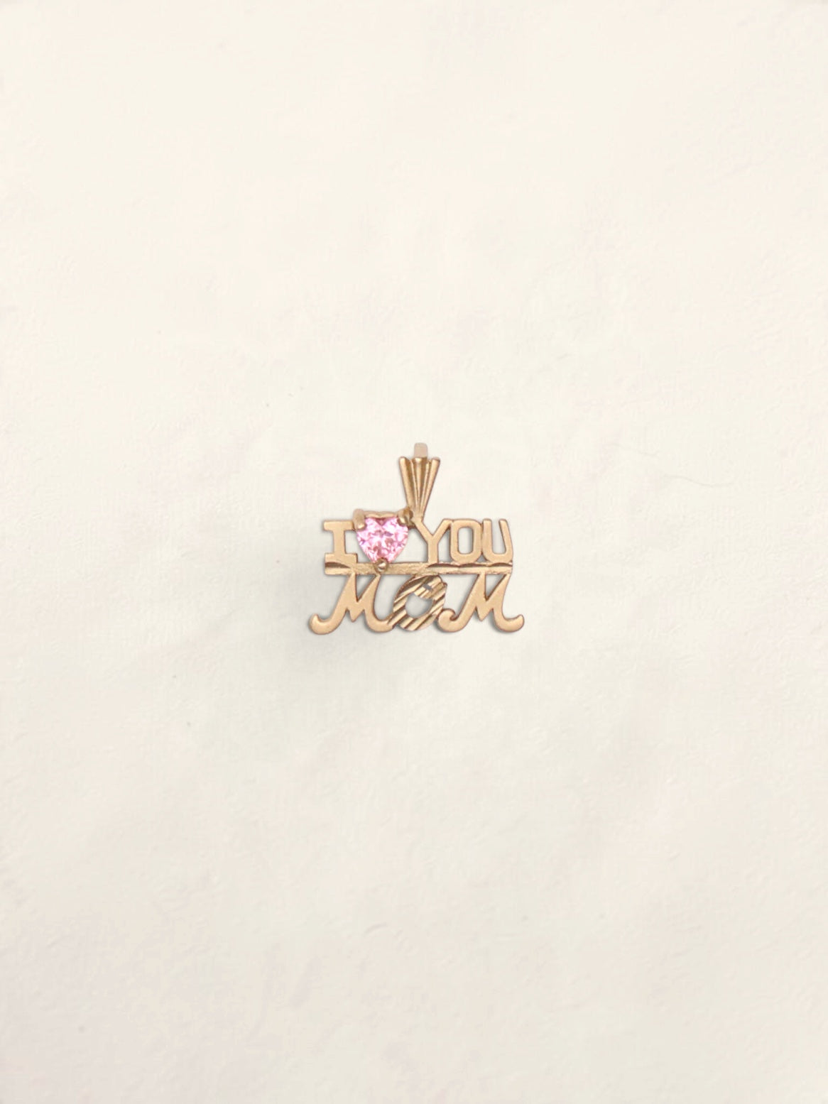 14k "I <3 MOM" Pendant