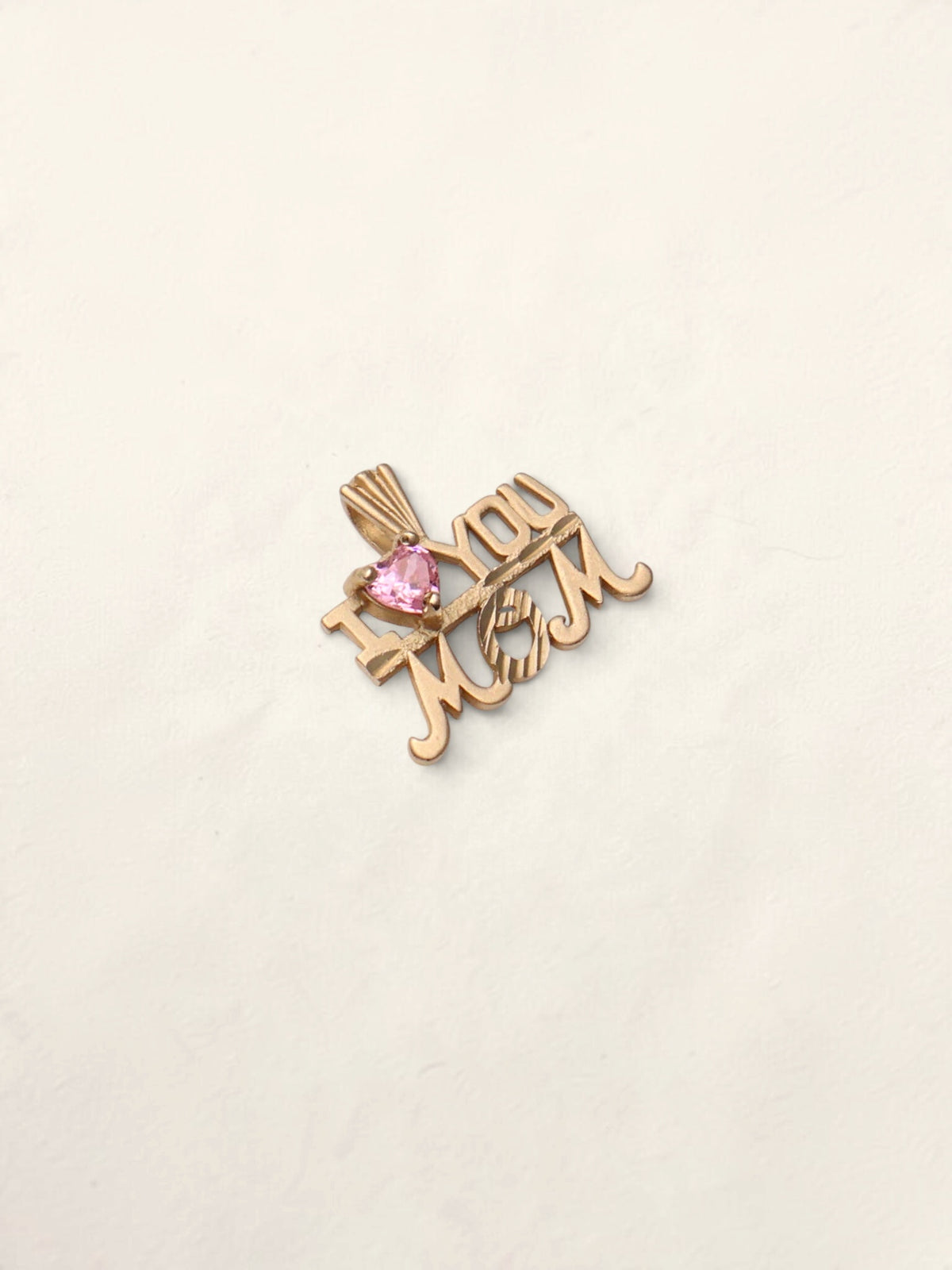 14k "I <3 MOM" Pendant
