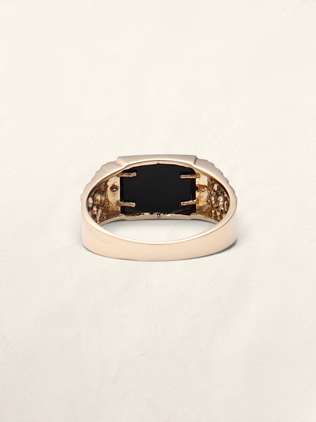 10k "DAD" Nugget Ring