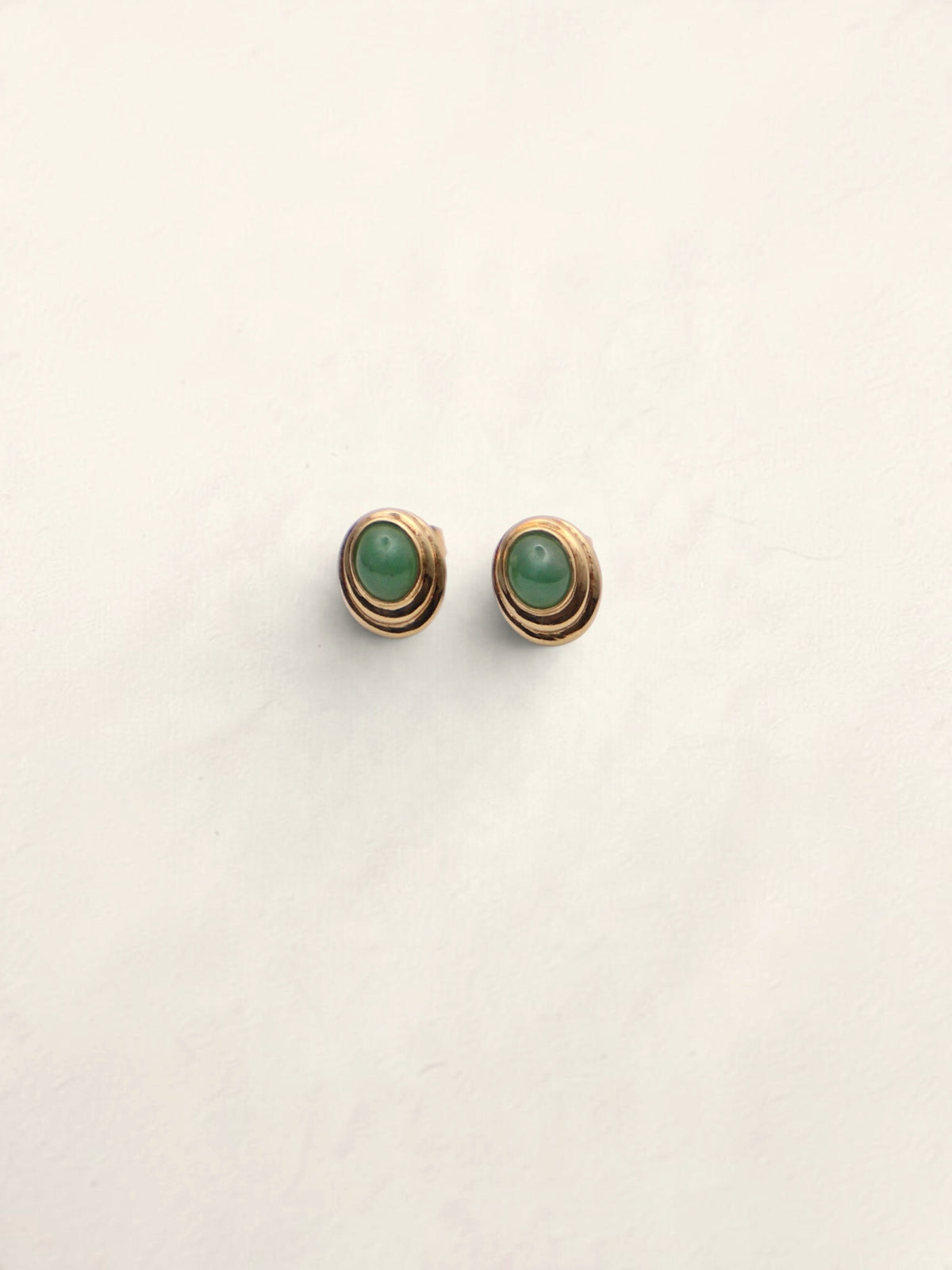 18k Gold Oval Jade Earrings